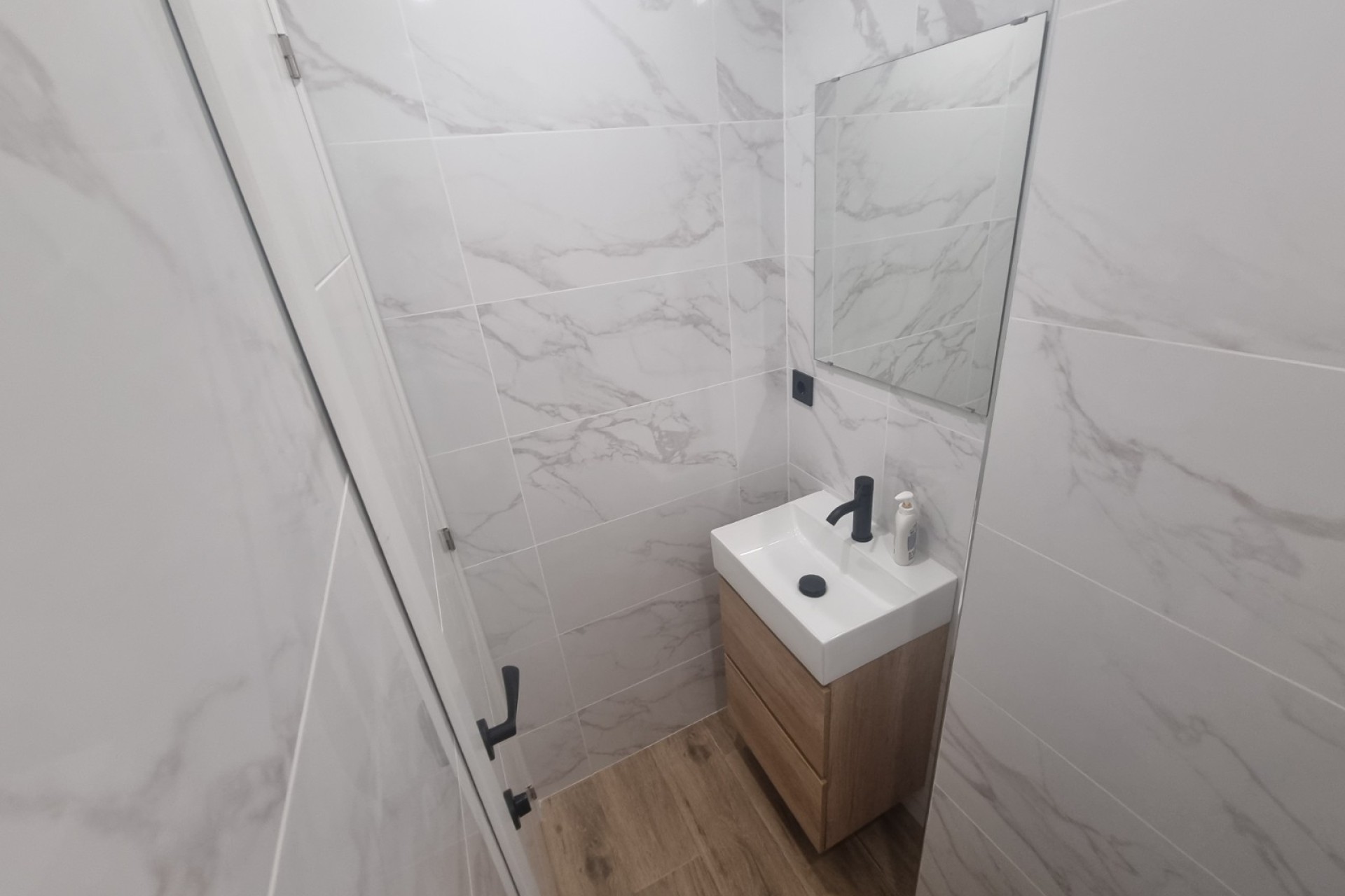 Herverkoop - Apartment - Torrevieja - Playa del Cura