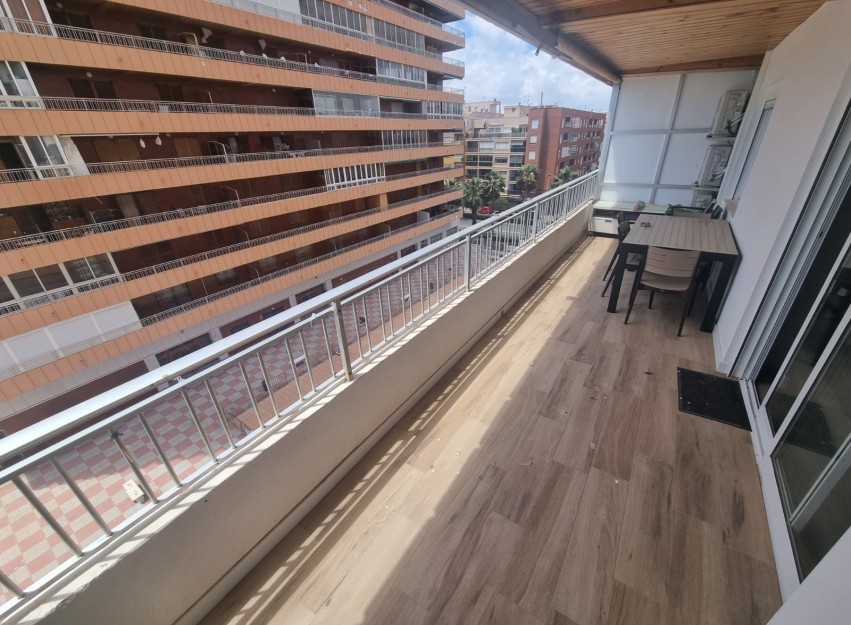 Herverkoop - Apartment - Torrevieja - Playa del Cura