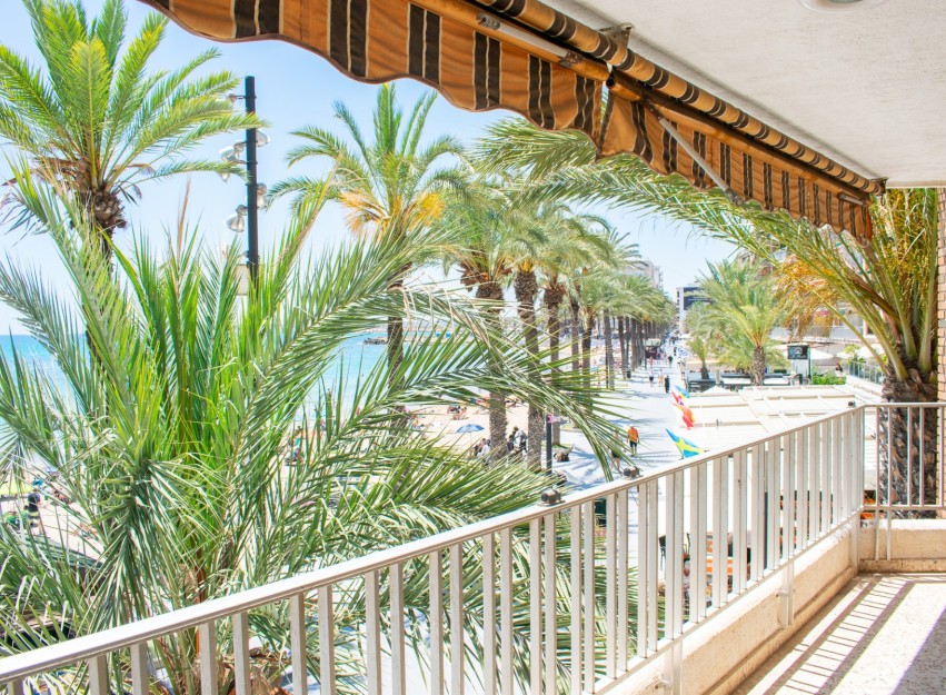 Herverkoop - Apartment - Torrevieja - Playa del Cura