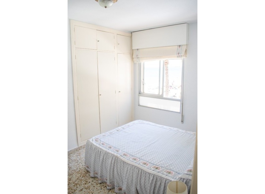 Herverkoop - Apartment - Torrevieja - Playa del Cura