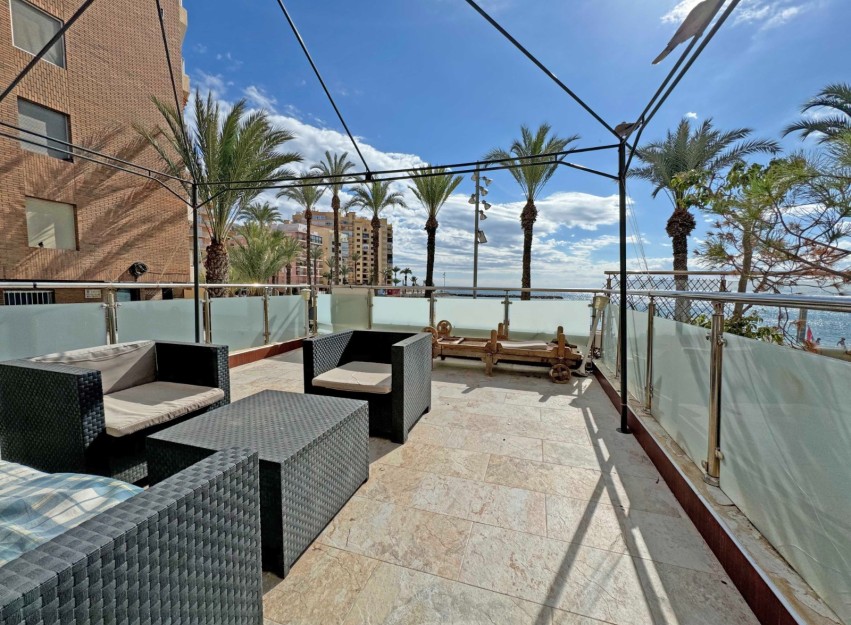 Herverkoop - Apartment - Torrevieja - Playa del Cura