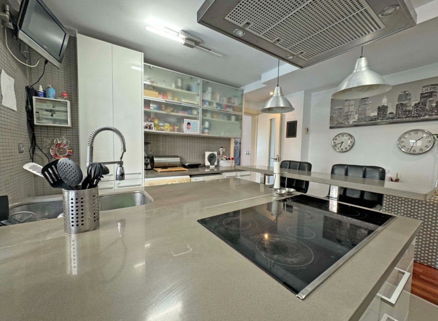 Herverkoop - Apartment - Torrevieja - Playa del Cura
