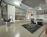 Herverkoop - Apartment - Torrevieja - Playa del Cura