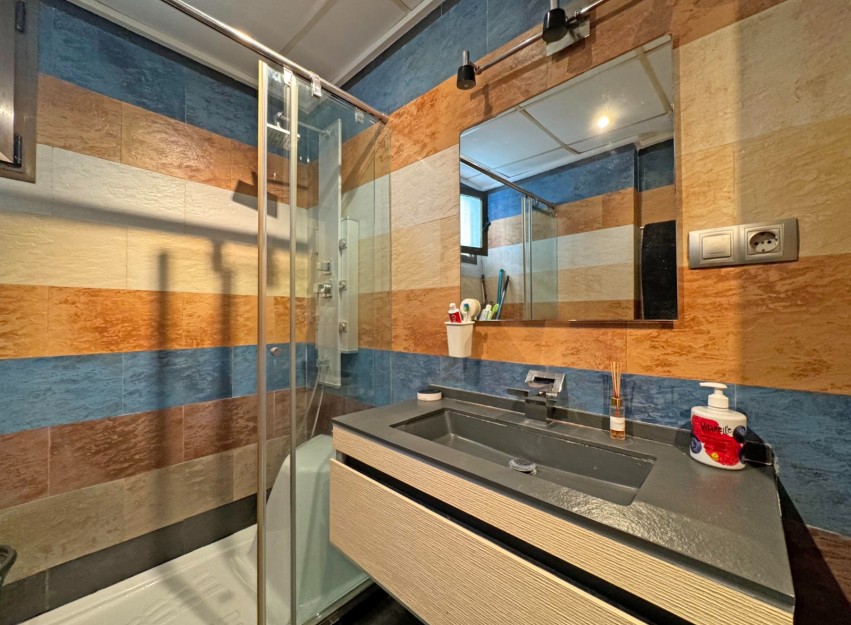 Herverkoop - Apartment - Torrevieja - Playa del Cura