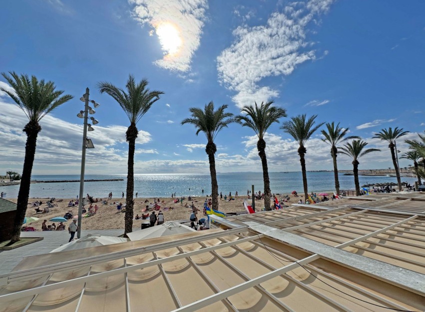 Herverkoop - Apartment - Torrevieja - Playa del Cura