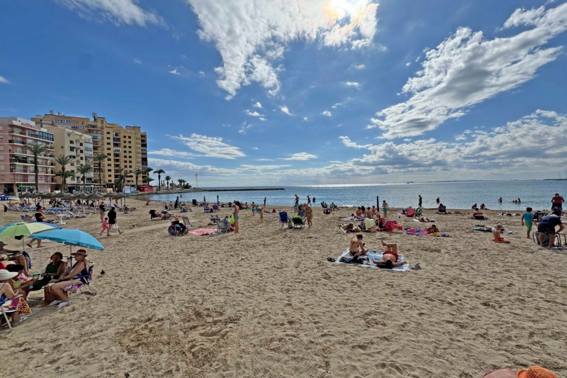 Herverkoop - Apartment - Torrevieja - Playa del Cura