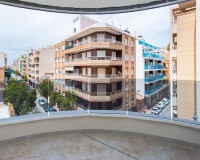 Herverkoop - Apartment - Torrevieja - Playa del Cura