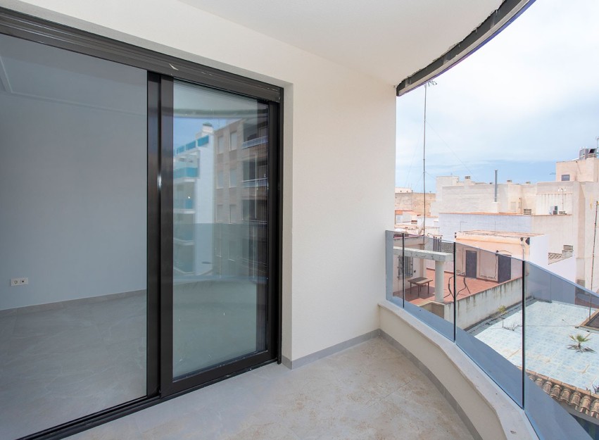 Herverkoop - Apartment - Torrevieja - Playa del Cura