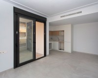 Herverkoop - Apartment - Torrevieja - Playa del Cura