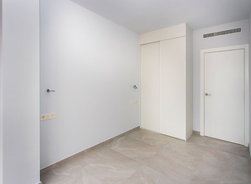 Herverkoop - Apartment - Torrevieja - Playa del Cura