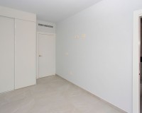 Herverkoop - Apartment - Torrevieja - Playa del Cura