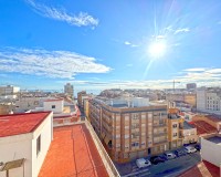 Herverkoop - Apartment - Torrevieja - Playa del Cura