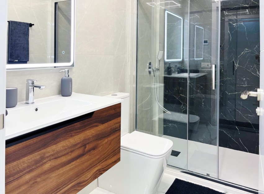 Herverkoop - Apartment - Torrevieja - Playa del Cura