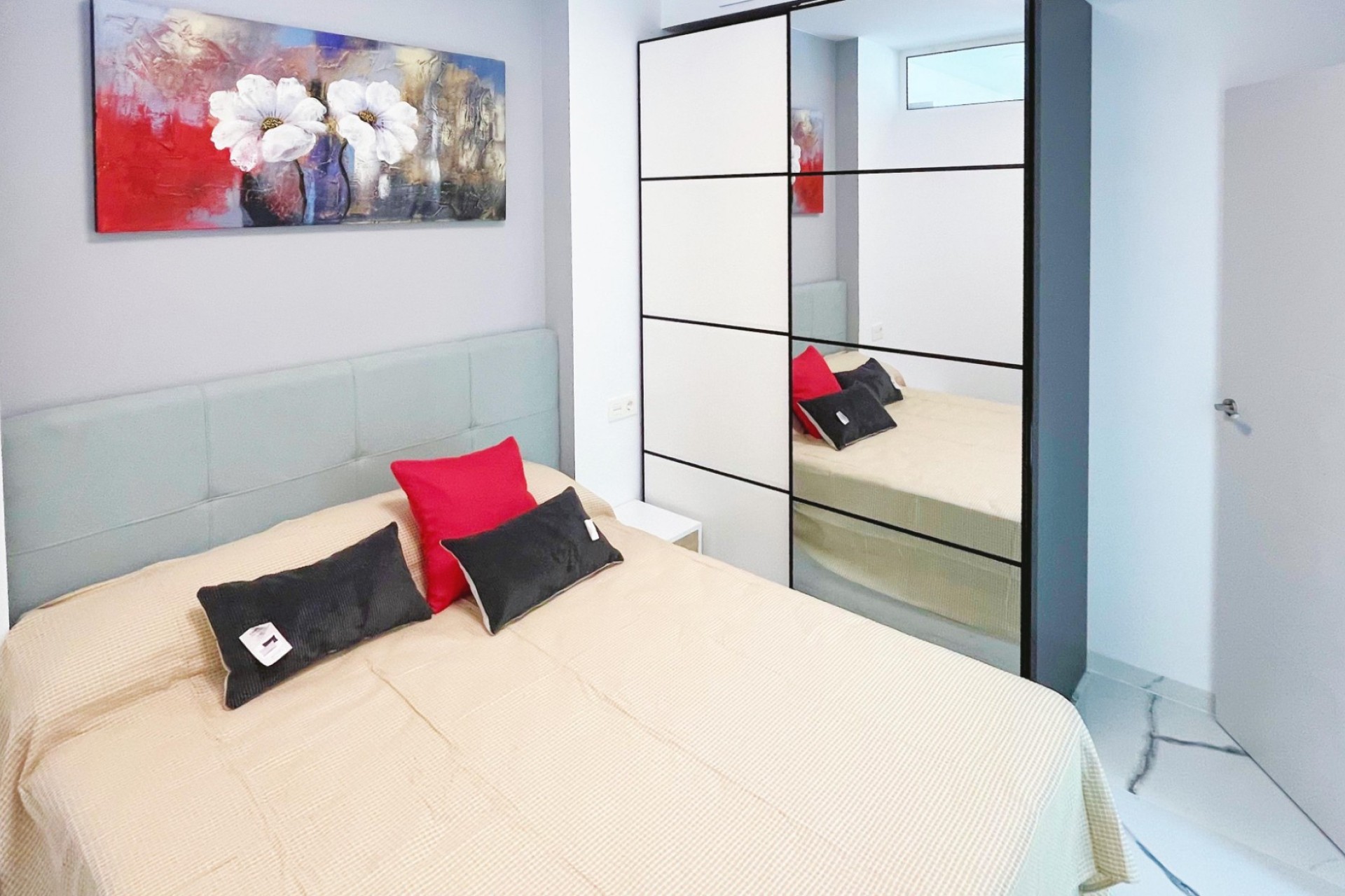 Herverkoop - Apartment - Torrevieja - Playa del Cura