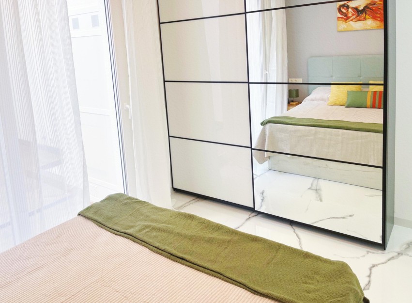 Herverkoop - Apartment - Torrevieja - Playa del Cura