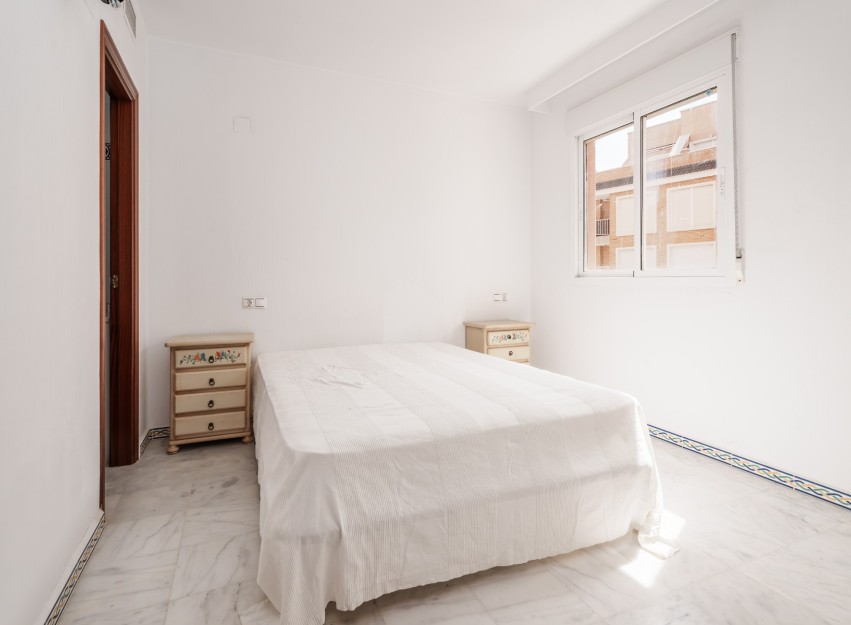 Herverkoop - Apartment - Torrevieja - Playa Los Locos