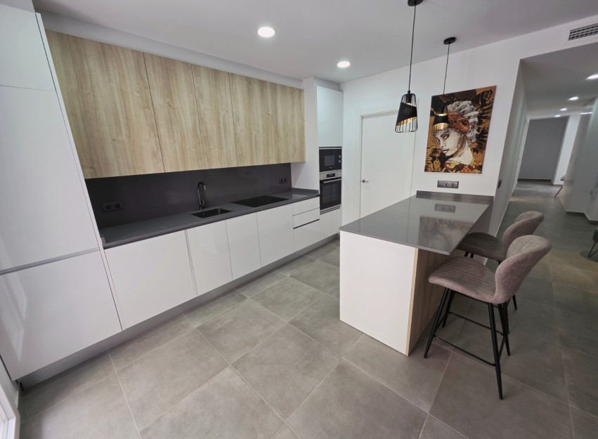 Herverkoop - Apartment - Torrevieja - Puerto