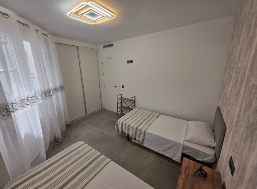 Herverkoop - Apartment - Torrevieja - Puerto