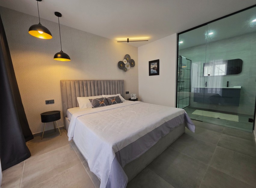 Herverkoop - Apartment - Torrevieja - Puerto