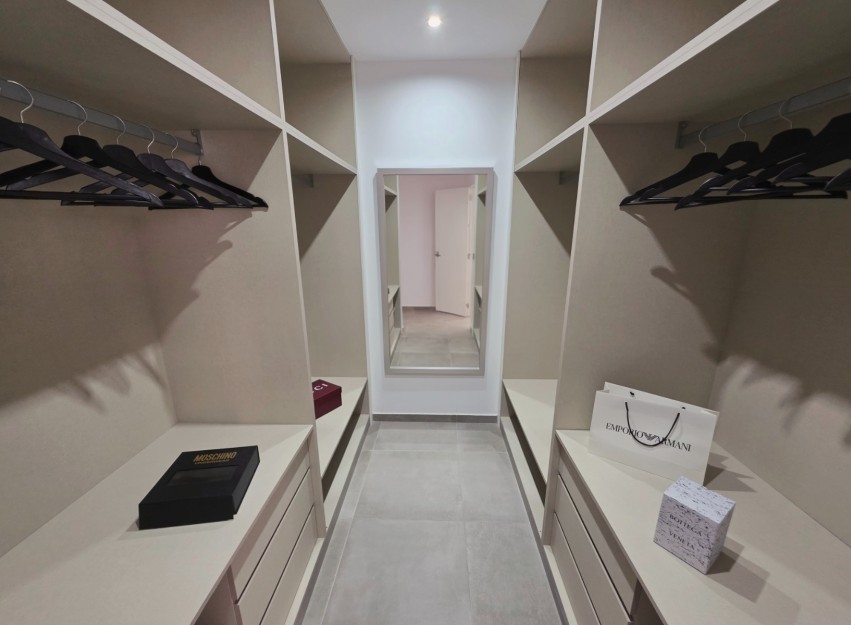 Herverkoop - Apartment - Torrevieja - Puerto