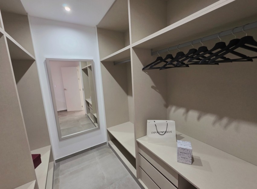 Herverkoop - Apartment - Torrevieja - Puerto