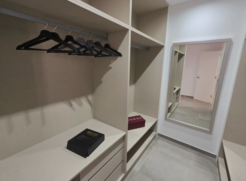Herverkoop - Apartment - Torrevieja - Puerto