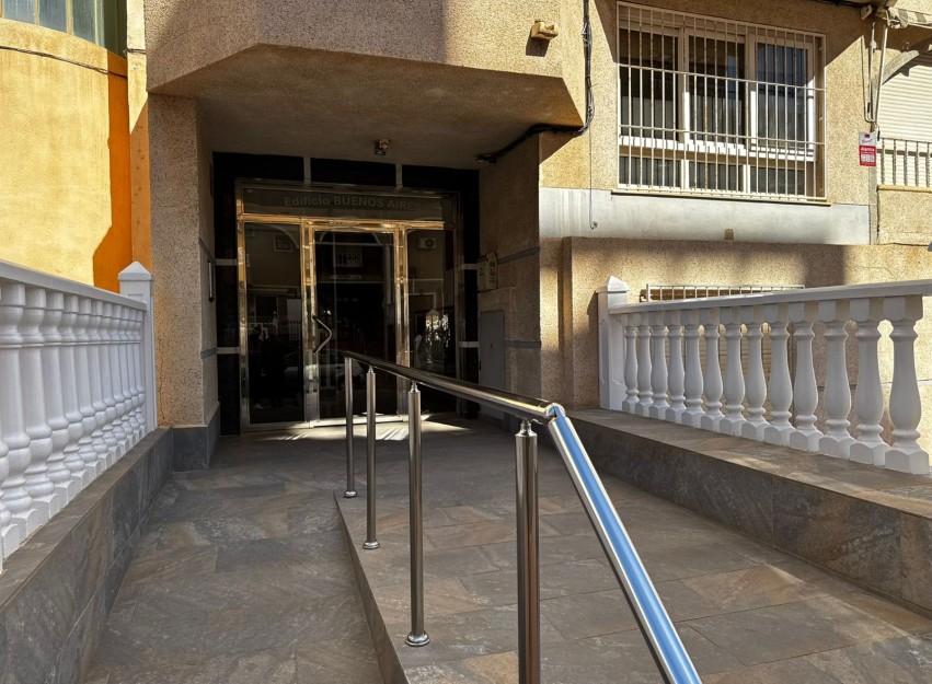 Herverkoop - Apartment - Torrevieja - Punta Prima
