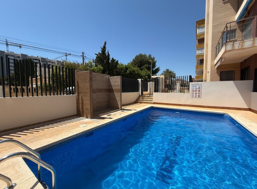 Herverkoop - Apartment - Torrevieja - Punta Prima