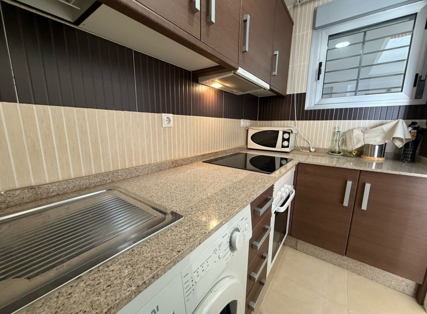 Herverkoop - Apartment - Torrevieja - Punta Prima