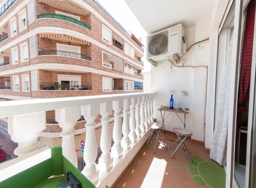Herverkoop - Apartment - Torrevieja - Torrevieja Centro