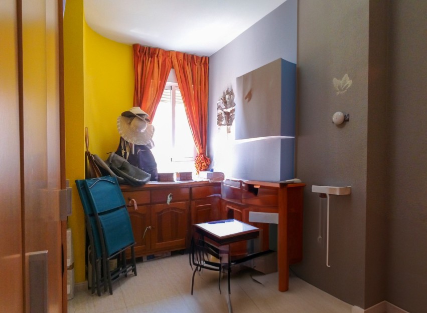 Herverkoop - Apartment - Torrevieja - Torrevieja Centro