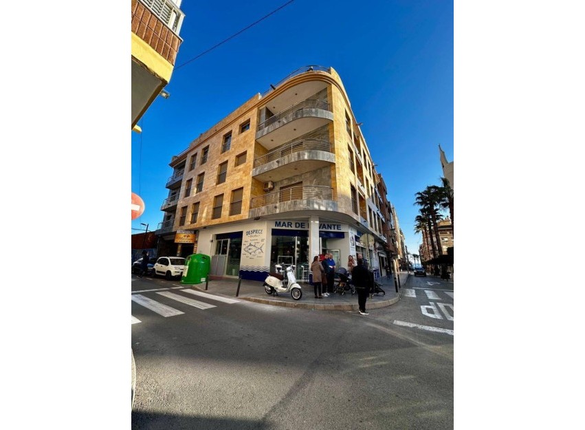 Herverkoop - Apartment - Torrevieja
