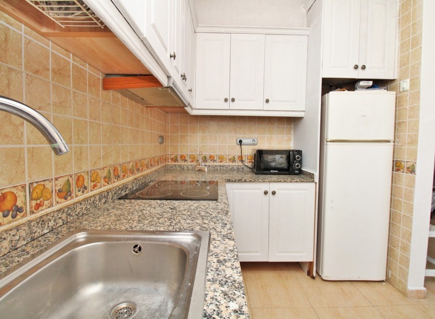 Herverkoop - Apartment - Villamartín - PAU 8