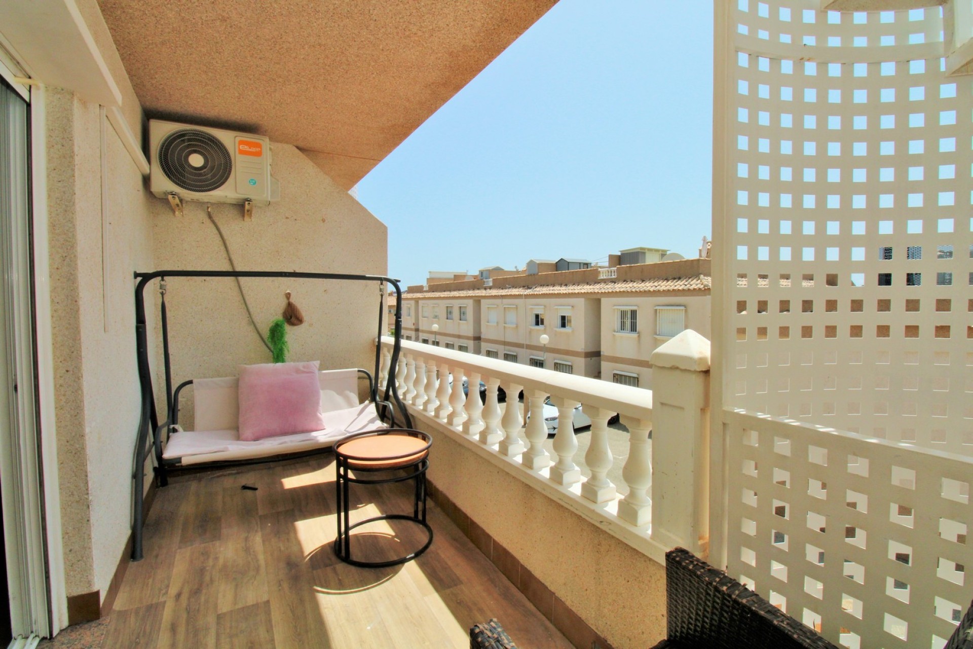 Herverkoop - Apartment - Villamartín - PAU 8