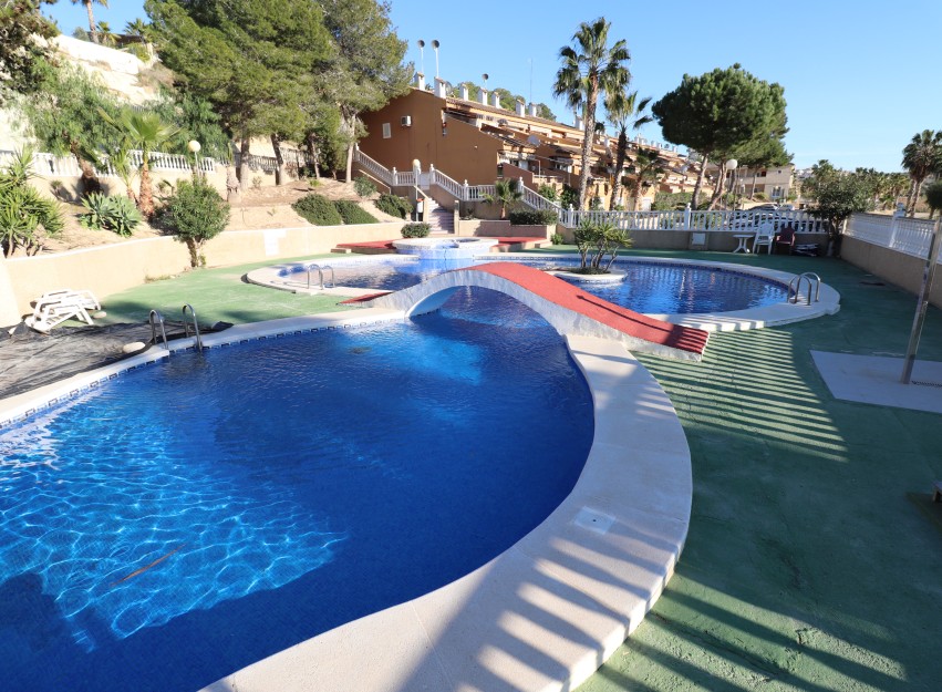 Herverkoop - Commercial (Freehold) - Ciudad Quesada - La Marquesa Golf