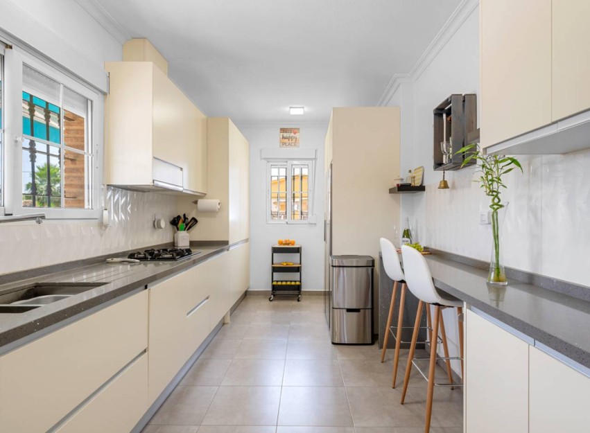 Herverkoop - Country House - Catral
