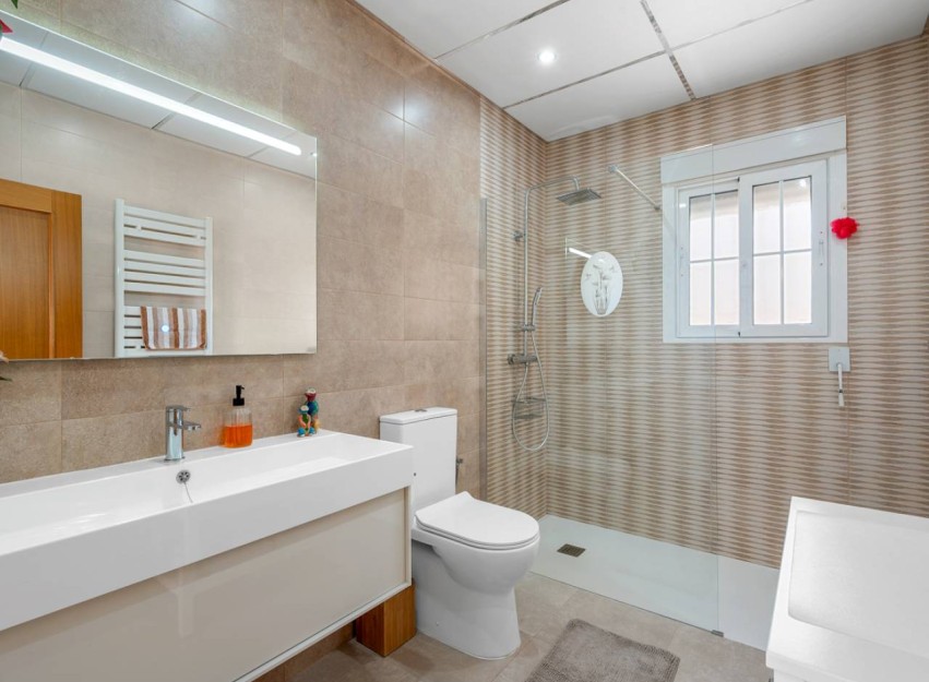 Herverkoop - Country House - Catral