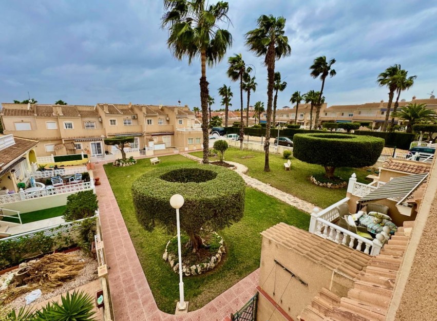 Herverkoop - Herenhuis - Ciudad Quesada - Doña Pepa