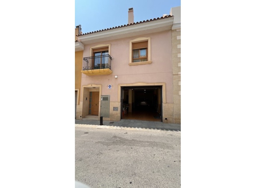 Herverkoop - Herenhuis - La Nucía - town