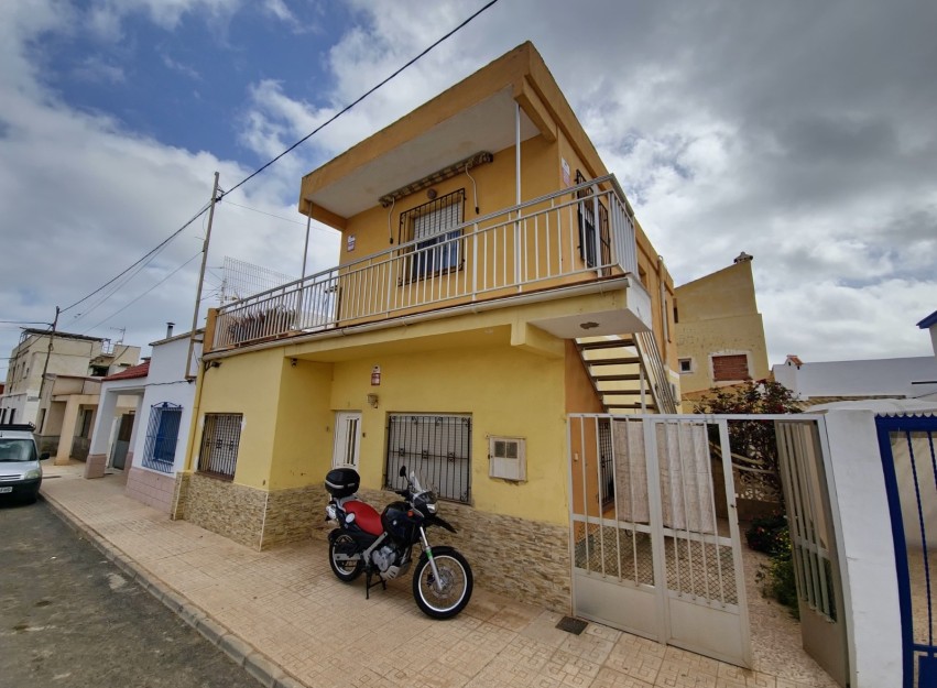 Herverkoop - Herenhuis - Los Nietos - Playa