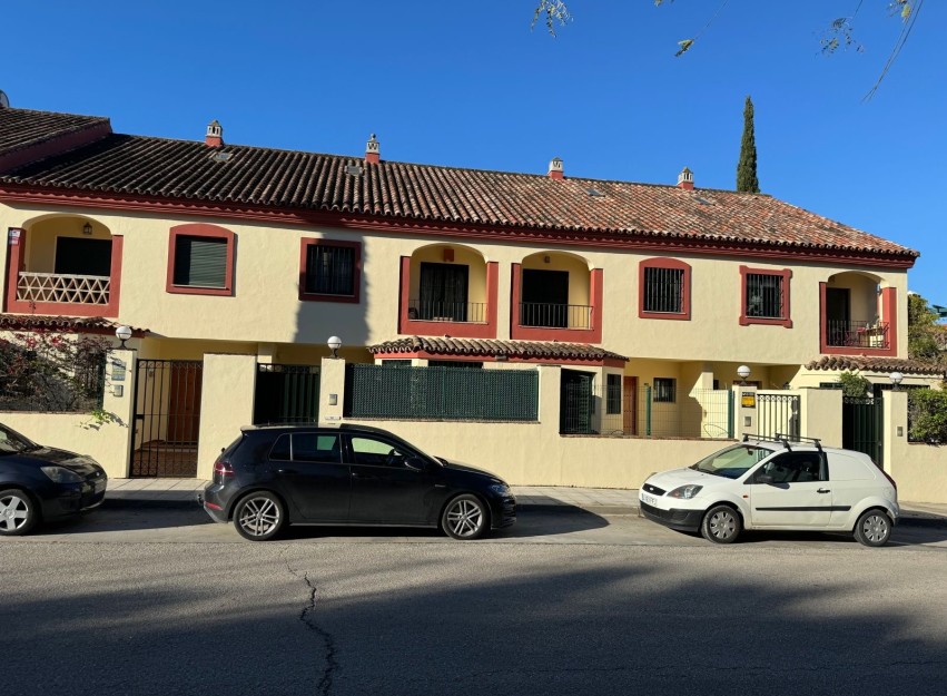 Herverkoop - Herenhuis - Marbella - Golden Mile