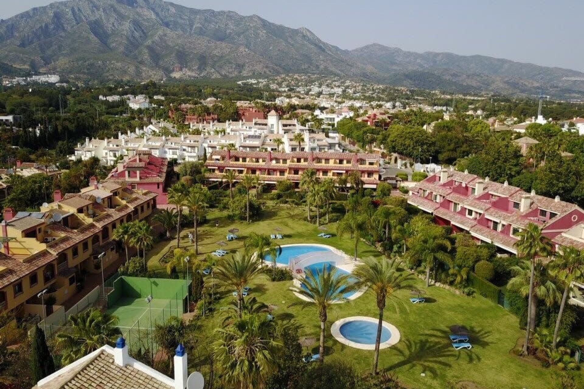 Herverkoop - Herenhuis - Marbella - Golden Mile