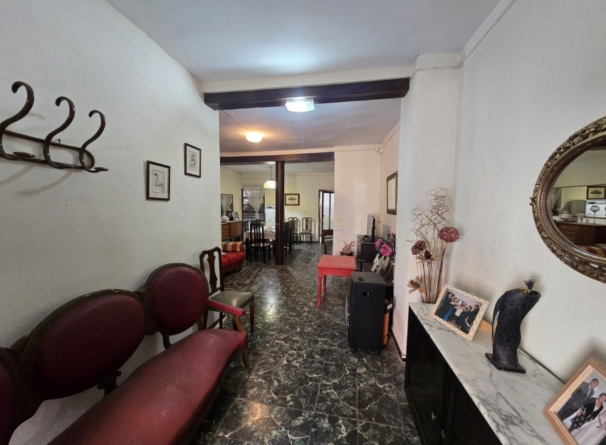 Herverkoop - Herenhuis - Salinas