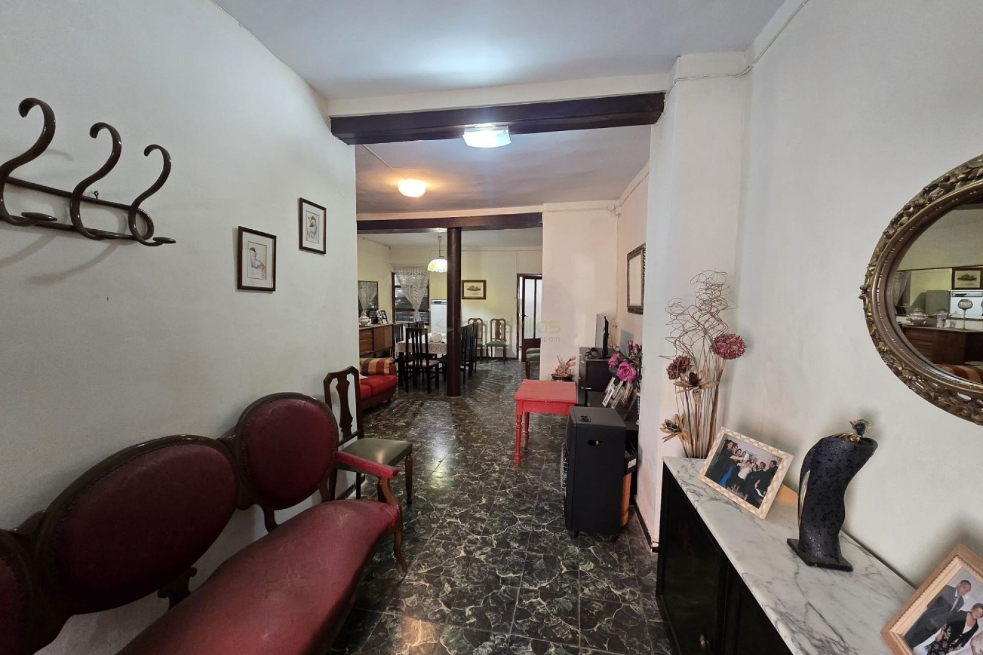 Herverkoop - Herenhuis - Salinas