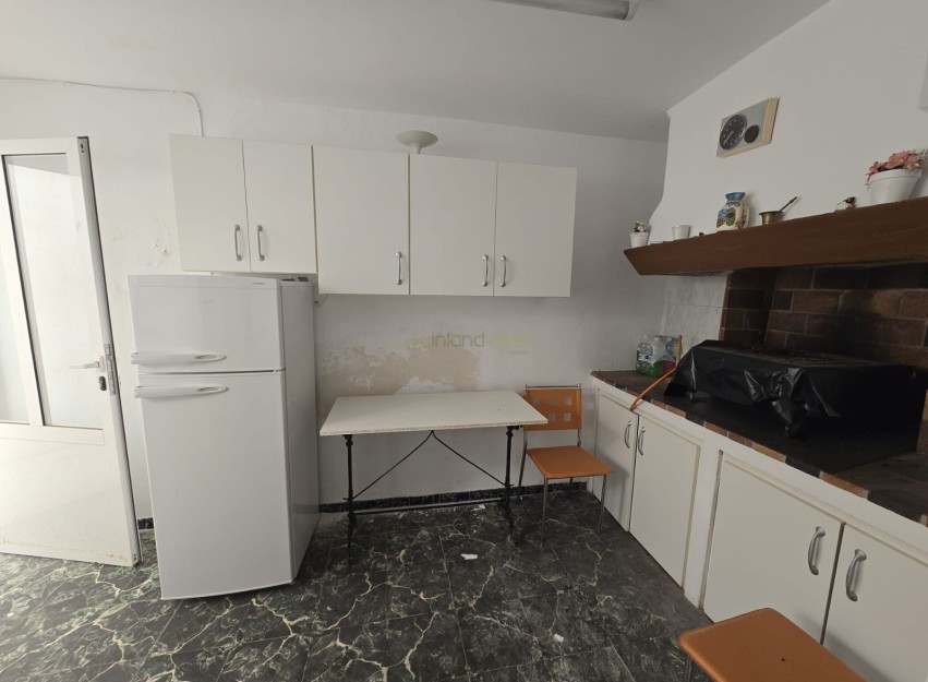 Herverkoop - Herenhuis - Salinas