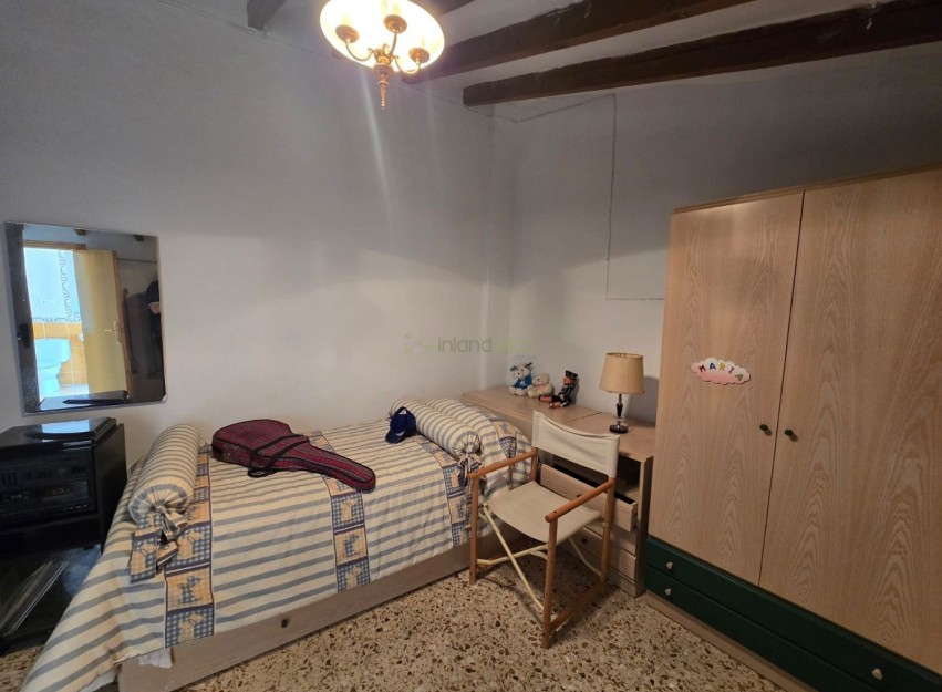 Herverkoop - Herenhuis - Salinas