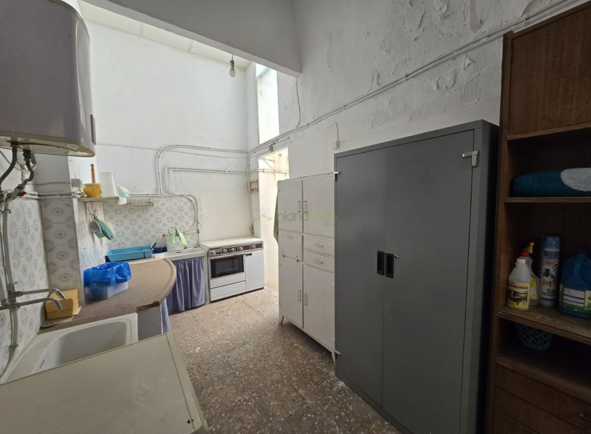 Herverkoop - Herenhuis - Salinas