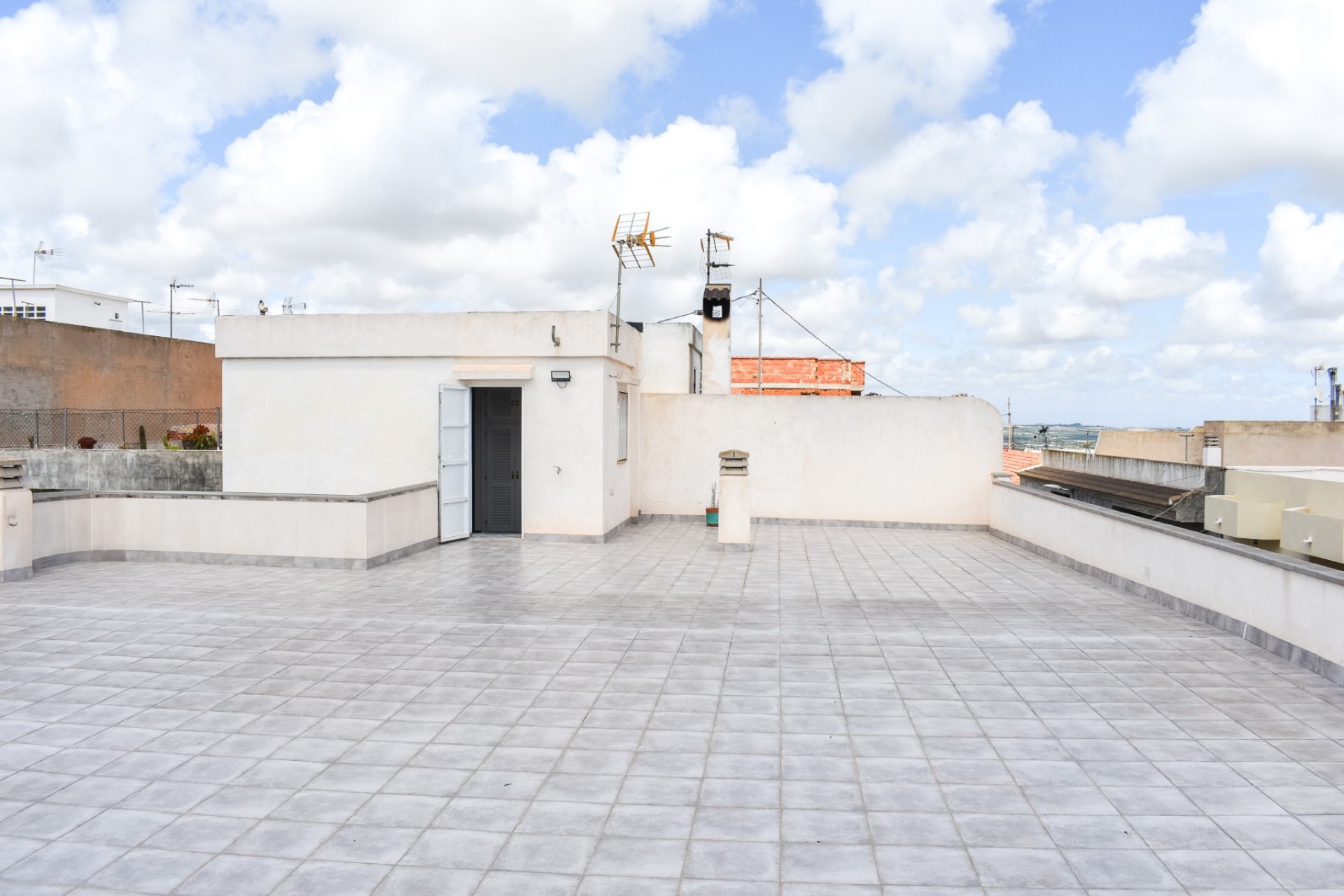 Herverkoop - Herenhuis - San Miguel de Salinas
