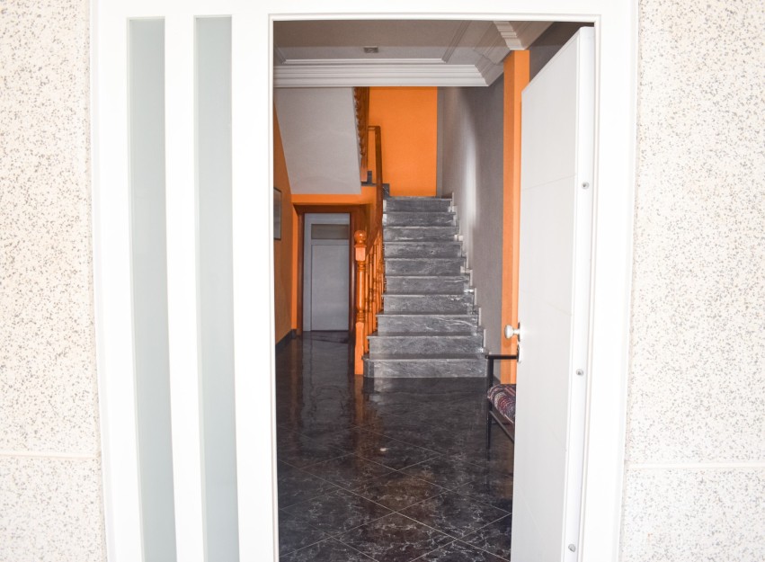 Herverkoop - Herenhuis - San Miguel de Salinas