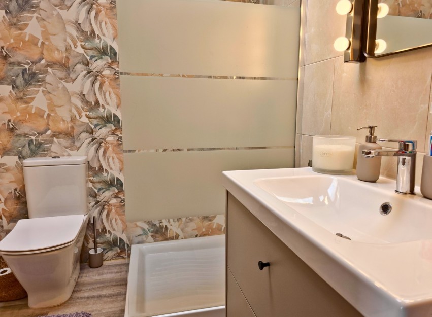 Herverkoop - Herenhuis - Torrevieja - Los Balcones